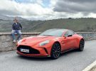 El nuevo Aston Martin Vantage a prueba: un icono renacido capaz de hacer frente a los mejores de su clase