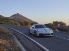 Porsche 911 Carrera T: así es el «nueveonce» para los más puristas, más ligero y solo con cambio manual