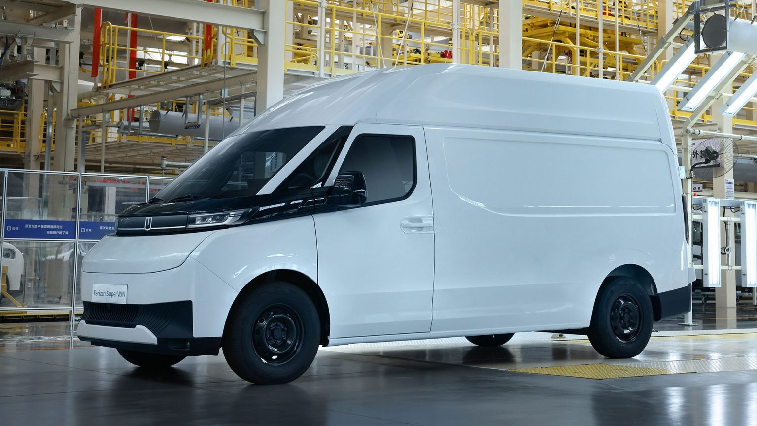 Geely Announces The Launch Of The Farizon Sv Electric Van In Europe