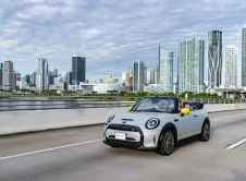 Mini Cooper Se Convertible 2025 (4)