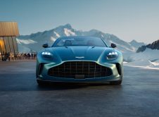 Aston Martin Vantage Roadster (12)