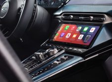 Aston Martin Vantage Roadster (17)