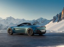Aston Martin Vantage Roadster (6)