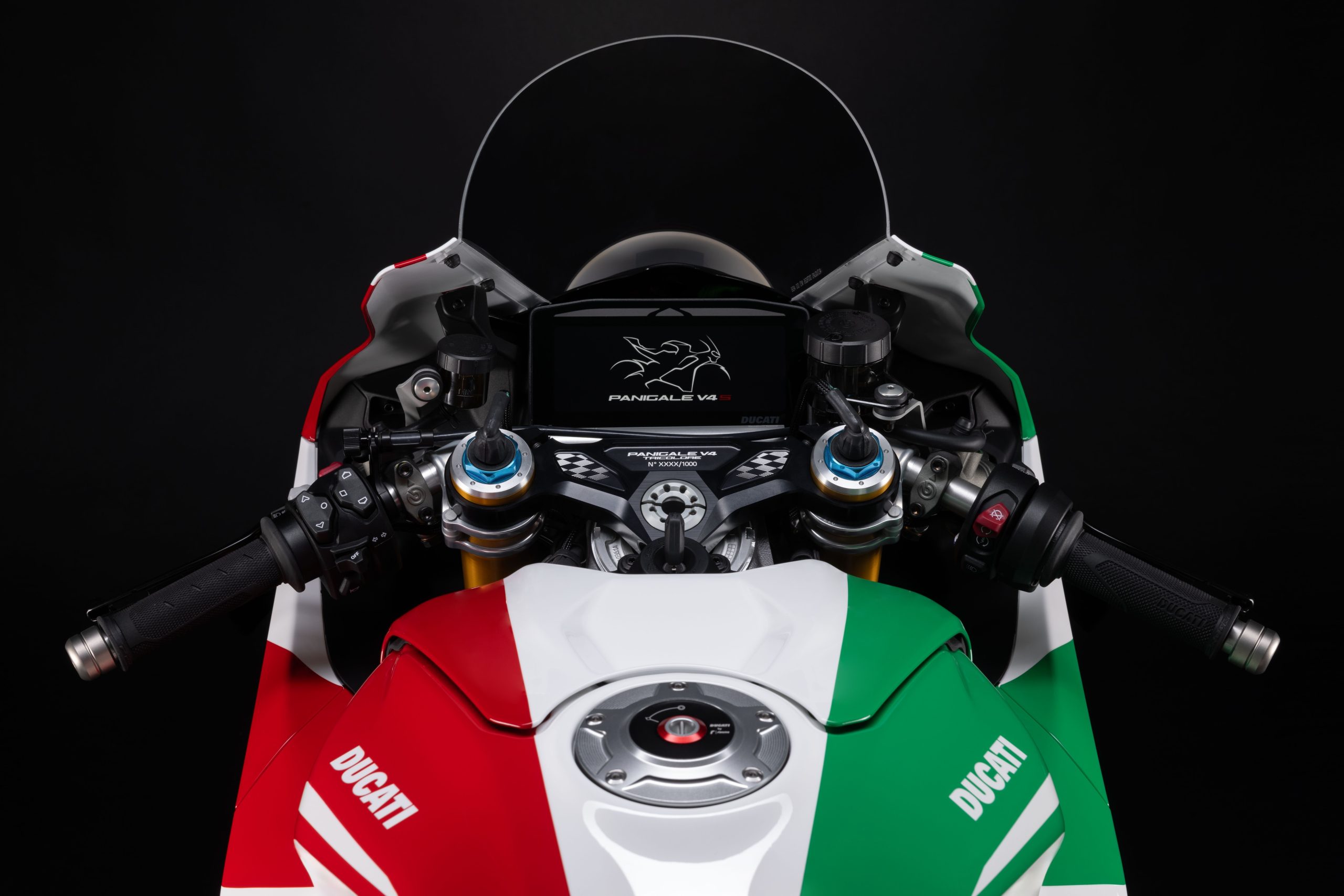 Ducati Panigale V4 Tricolore (8)