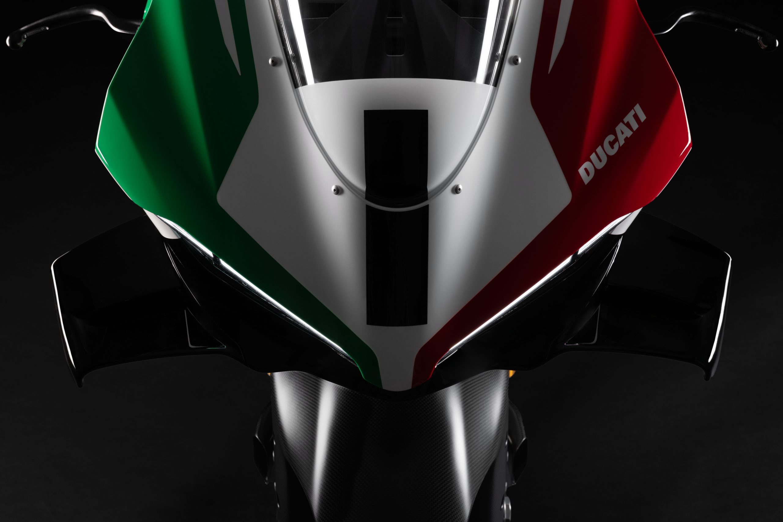 Ducati Panigale V4 Tricolore (9)