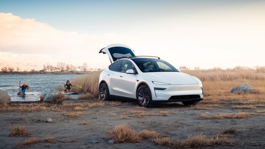 Tesla Model Y 2025 New 00001