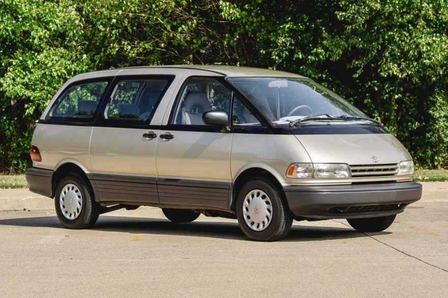 Toyota Previa 1990