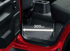 Suzuki Jimny Nomade Interior (17)