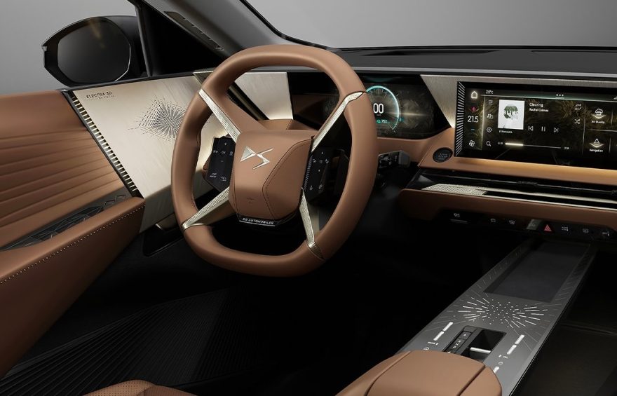 Ds Automobiles N 8 00007