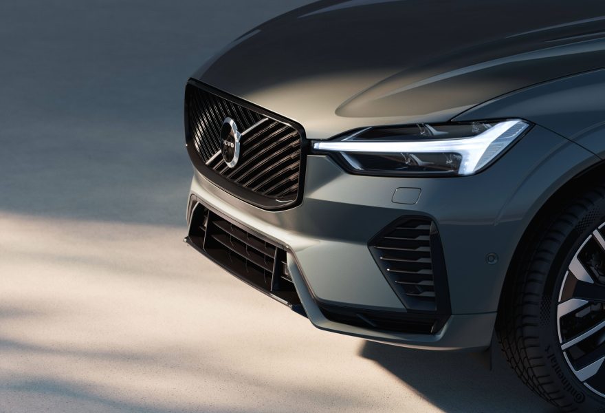 Cómo elegir un SUV híbrido enchufable familiar con etiqueta CERO en 2026: autonomía eléctrica útil, maletero y potencia de carga