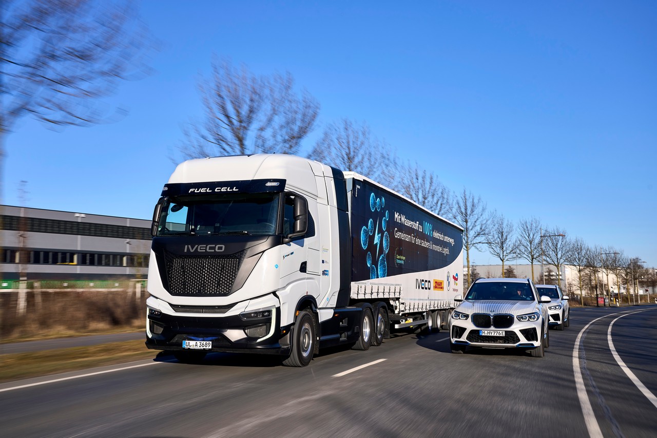 BMW Receives IVECO Hydrogen Fuel Cell Trucks for Sustainable Parts Transport