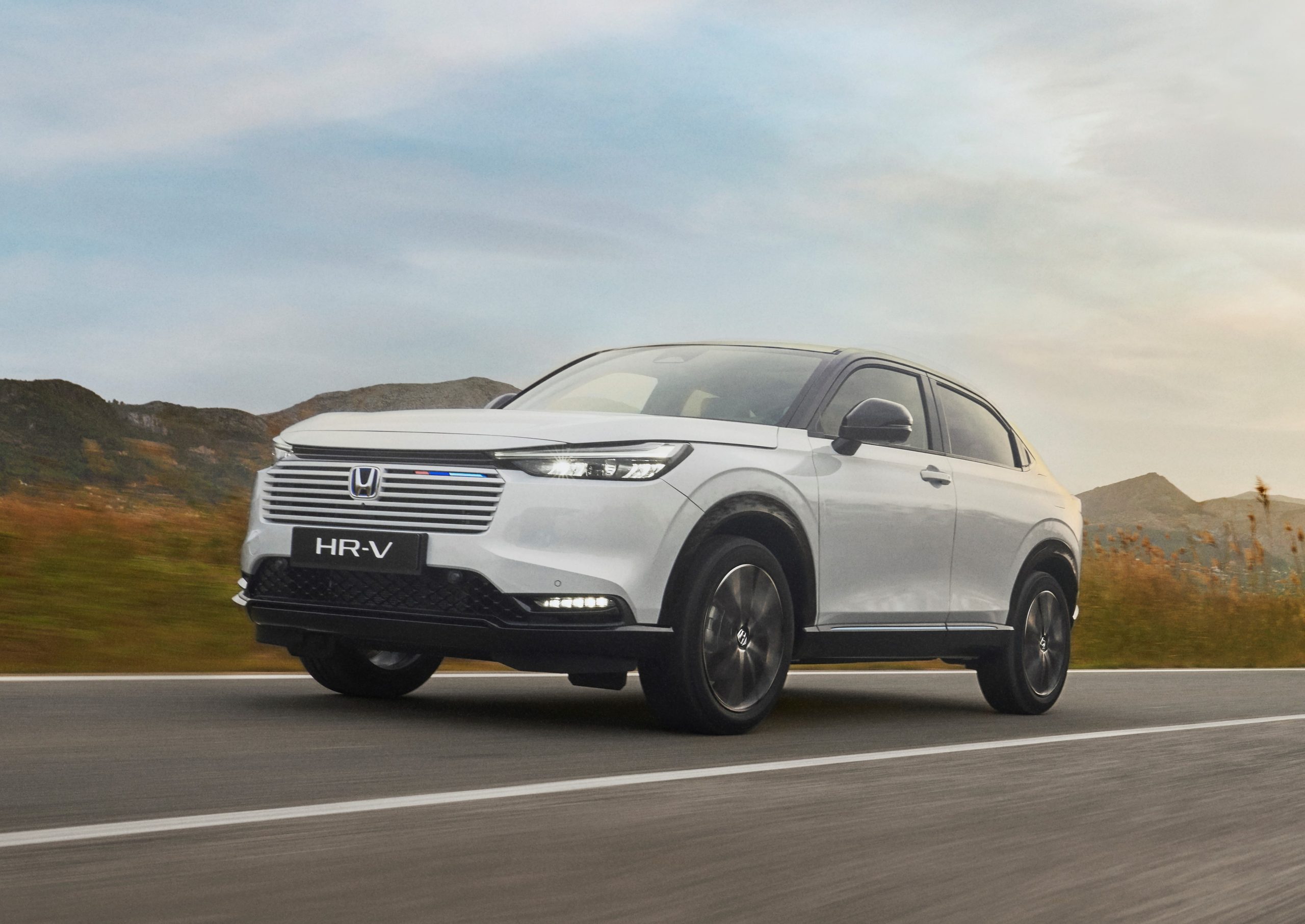 25ym Hr V