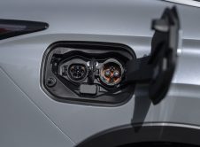 Mitsubishi Outlander Phev (11)