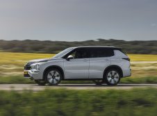 Mitsubishi Outlander Phev (31)