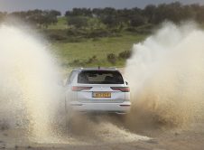 Mitsubishi Outlander Phev (37)