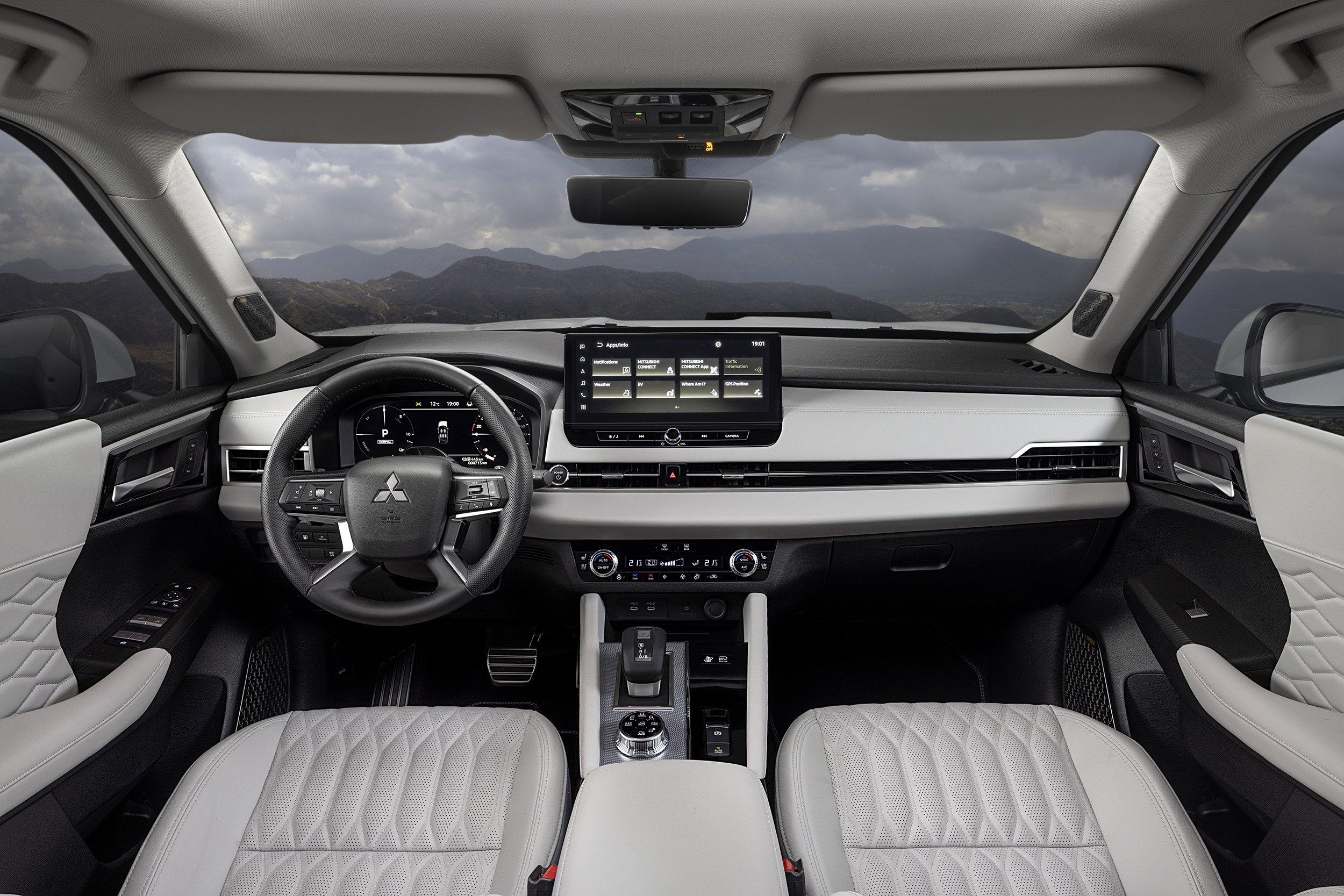 Mitsubishi Outlander Phev (39)