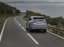 Mitsubishi Outlander Phev (8)