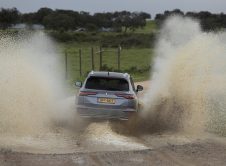 Mitsubishi Outlander Phev (9)