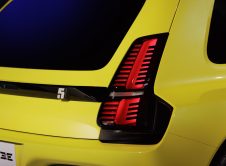 Renault 5 Turbo 3e Photos