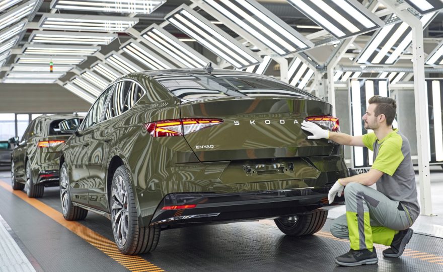 Skoda Enyaq 2025 00002