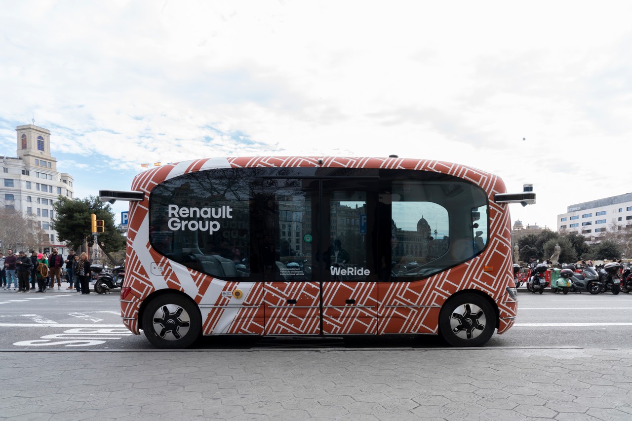 Minibus Autonomo Renault Weride 03