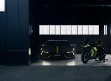 Ducati Panigale V4 S Lamborghini (3)