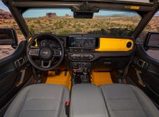 Jeep® Bug Out 4xe Concept