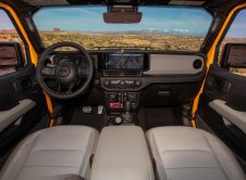 Jeep® Wrangler 4xe Rubicon Sunchaser Concept