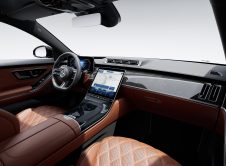 Die S Klasse 2025: Mehr Individualität, Intelligenz Und Exzellenz Durch Manufaktur, Ki Und Drive Pilot The 2025 S Class: More Individuality, Intelligence, And Excellence With Manufaktur, Ai, And Drive Pilot