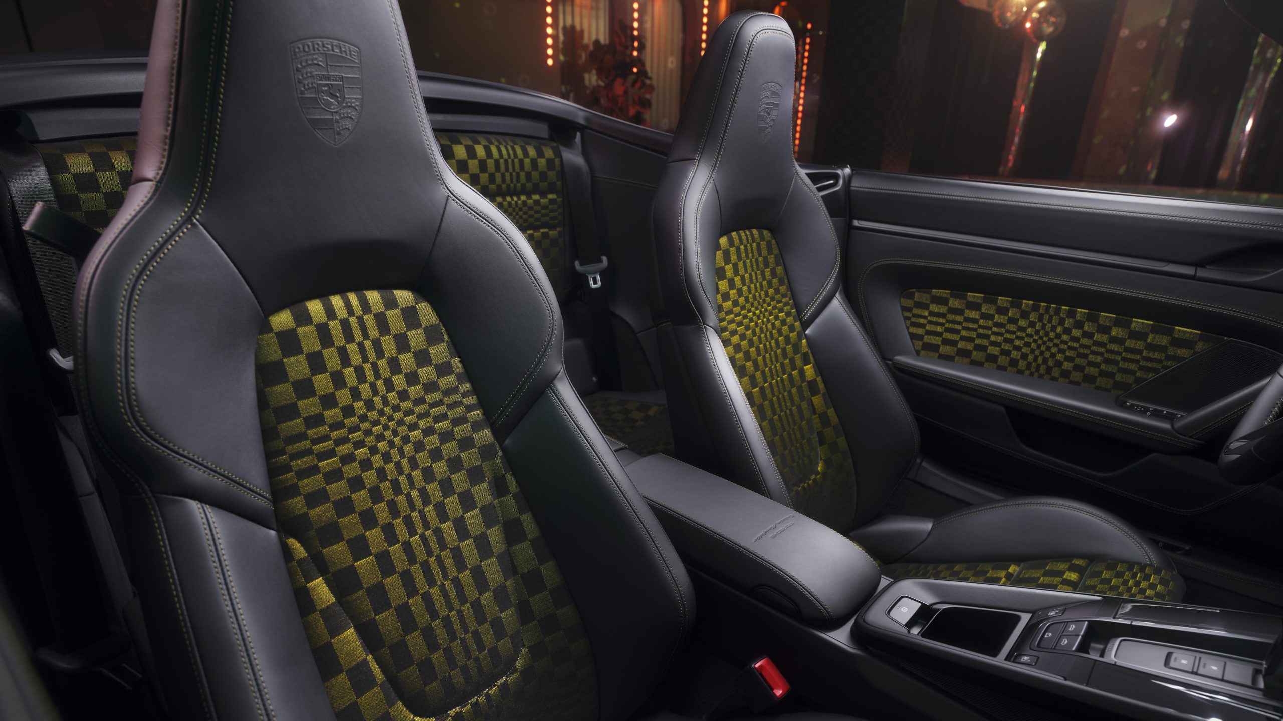 Porsche 911 Spirit 70 (9)