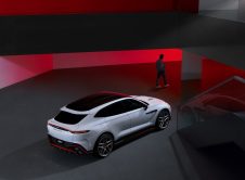 Aston Martin Dbx S 06