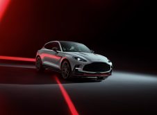Aston Martin Dbx S 10