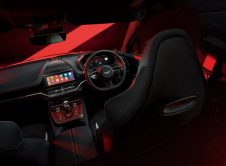 Aston Martin Dbx S 20