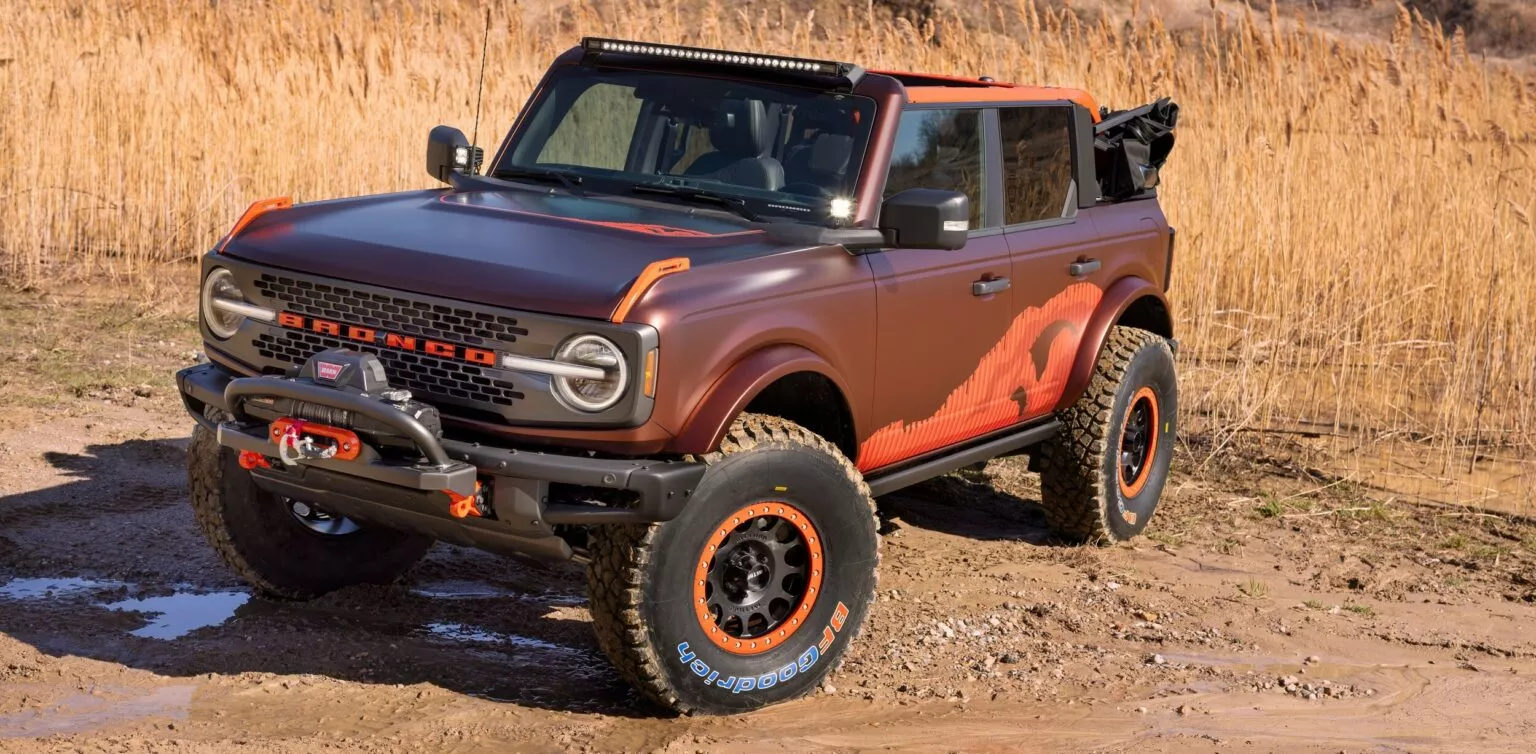 Ford Bronco Off Roadeo Arches (7)