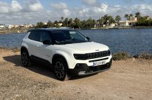 Prueba y opinión: Jeep Avenger e-Hybrid, un SUV urbano para escapar de la ciudad