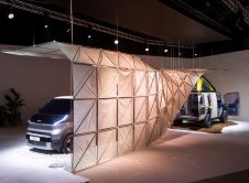 Kia Trascend Journet Milan 01