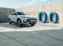 Mg Hs Phev 2025 01