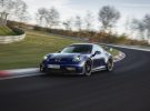 Porsche lo ha vuelto a hacer: este es el nuevo Rey de Nürburgring entre los coches con cambio manual, y su tiempo es estratosférico