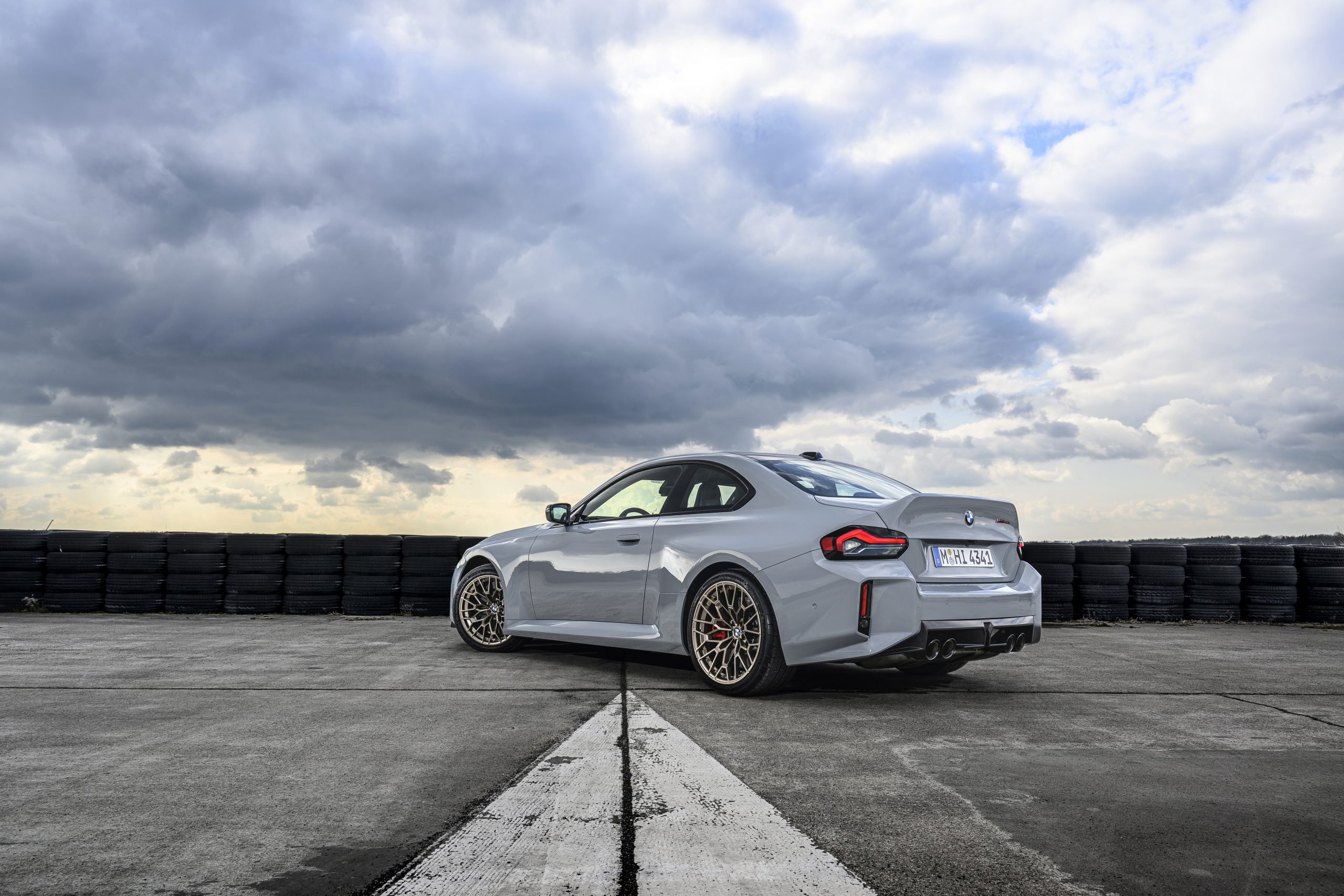 Bmw M2 Cs (15)