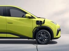 Dolphin Surf Hiking Green Exterior (6)