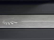 Land Rover Discovery Tempest (14)