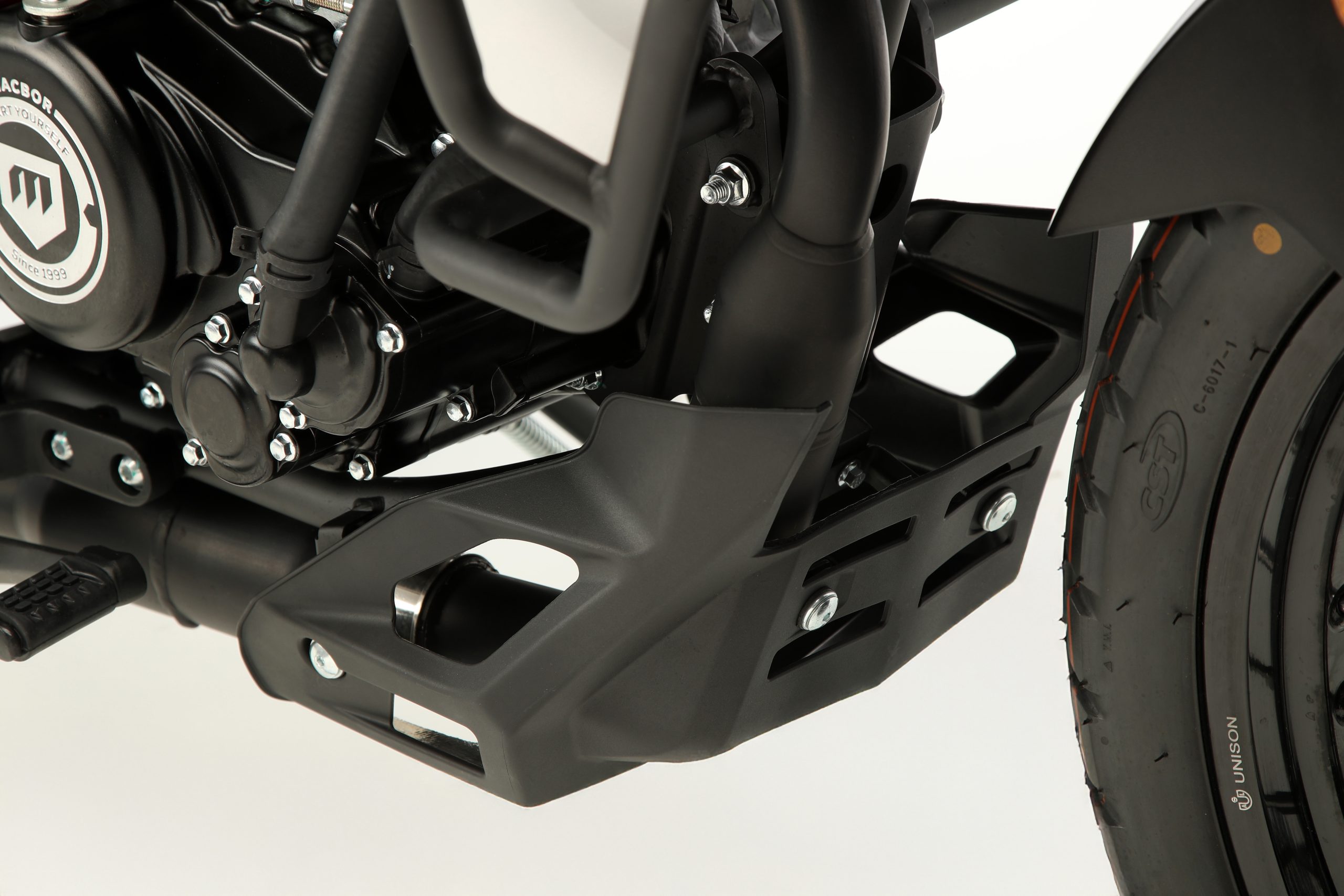 Macbor Montana Xr1 125 Evo (14)