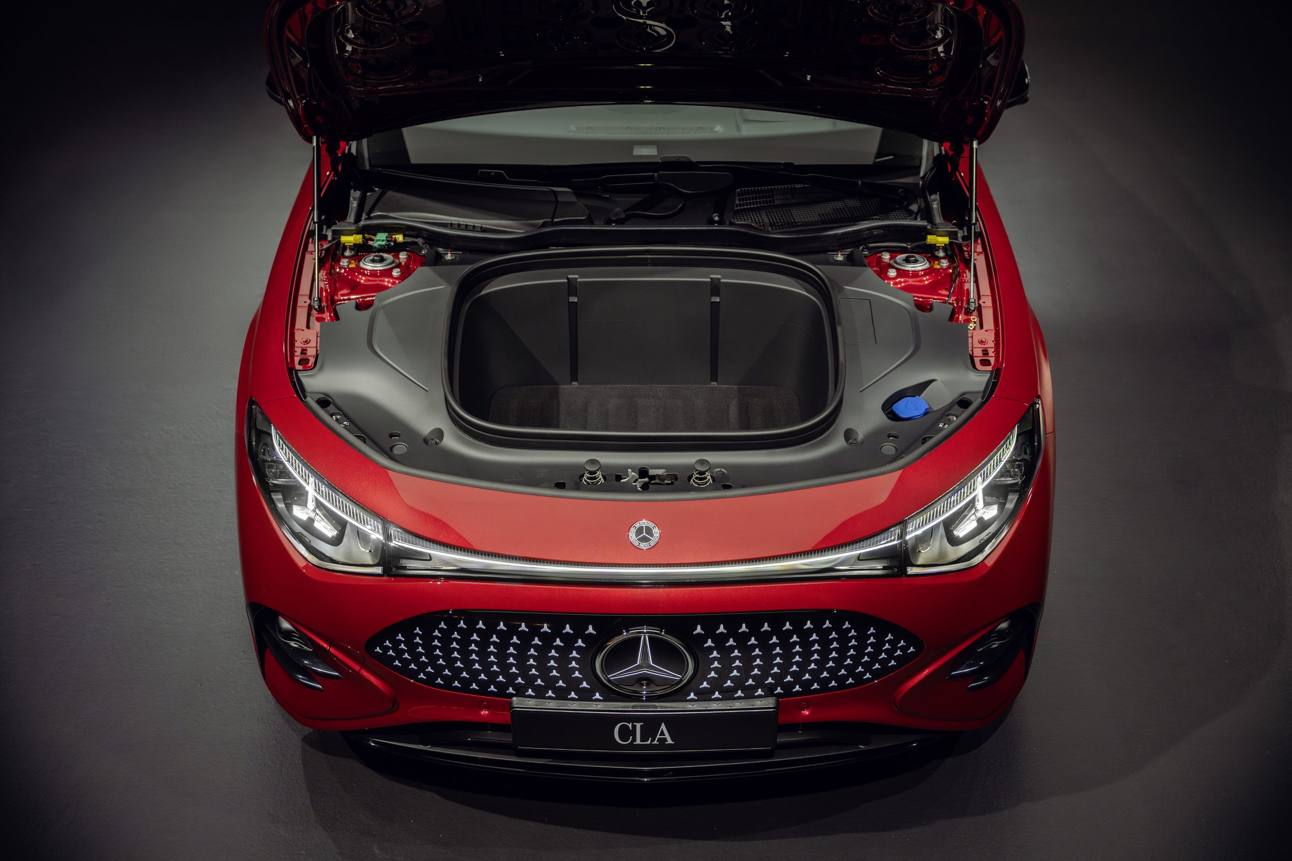 Der Neue Mercedes Benz Cla: Großartig, Mühelos, Intuitiv Und Flexibel The All New Mercedes Benz Cla: Gorgeous, Effortless, Intuitive, And Flexible.