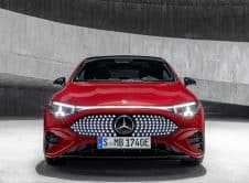 Der Neue Mercedes Benz Cla: Großartig, Mühelos, Intuitiv Und Flexibel The All New Mercedes Benz Cla: Gorgeous, Effortless, Intuitive, And Flexible.