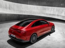 Der Neue Mercedes Benz Cla: Großartig, Mühelos, Intuitiv Und Flexibel The All New Mercedes Benz Cla: Gorgeous, Effortless, Intuitive, And Flexible.