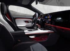 Der Neue Mercedes Benz Cla: Großartig, Mühelos, Intuitiv Und Flexibel The All New Mercedes Benz Cla: Gorgeous, Effortless, Intuitive, And Flexible.