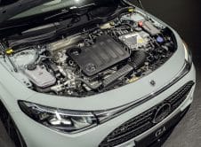 Der Neue Mercedes Benz Cla: Großartig, Mühelos, Intuitiv Und Flexibel The All New Mercedes Benz Cla: Gorgeous, Effortless, Intuitive, And Flexible.