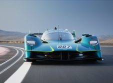 Aston Martin Valkyrie Lm (1)