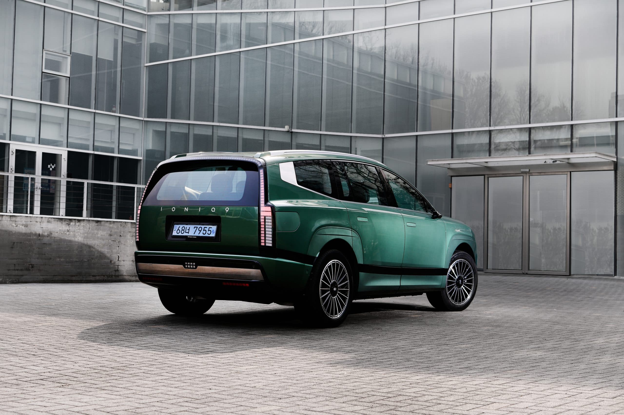 Hyundai Ioniq 9 (10)