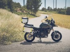 Qj Motor Srt 900s Exterior (7)